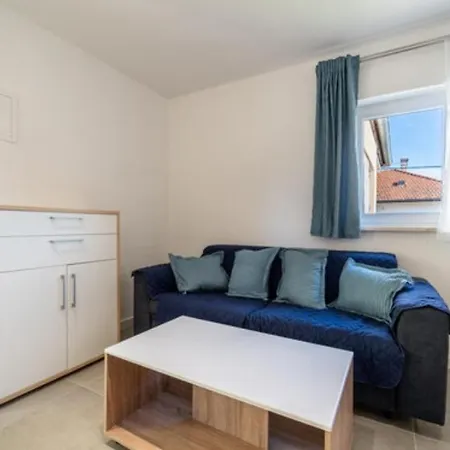 Apartment Frle 2 *
